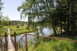 Продаем пионерский лагерь на реке Кубань. 3 Га земли в собственности. Есть возможность докупить несколько гектаров. Красивый лес. 4 км от черты города Кострома. Коммуникации: газ 200 м от границы участка, эл-во 10 кВт, вода-скважина, телефон 1 линия. На территории около 20 объектов, на которые есть св-ва на собственность. 28 млн.руб.